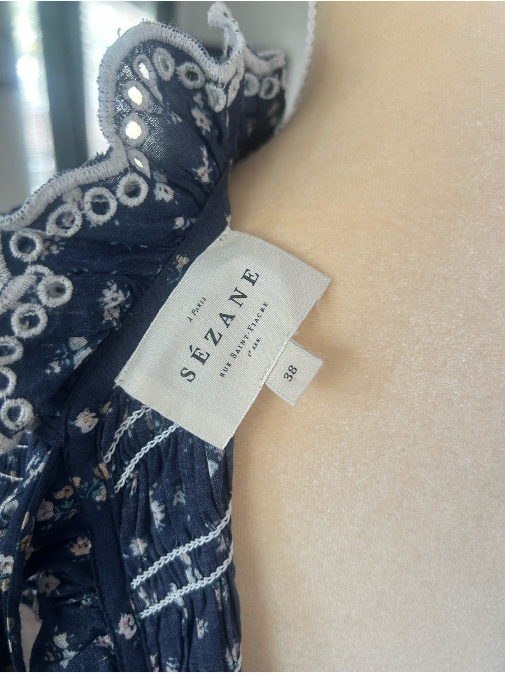 ⭐️ Price Firm ⭐️ Sezane Liorane Blouse Marine With Floral Print - Size 6 - Picture 9 of 9